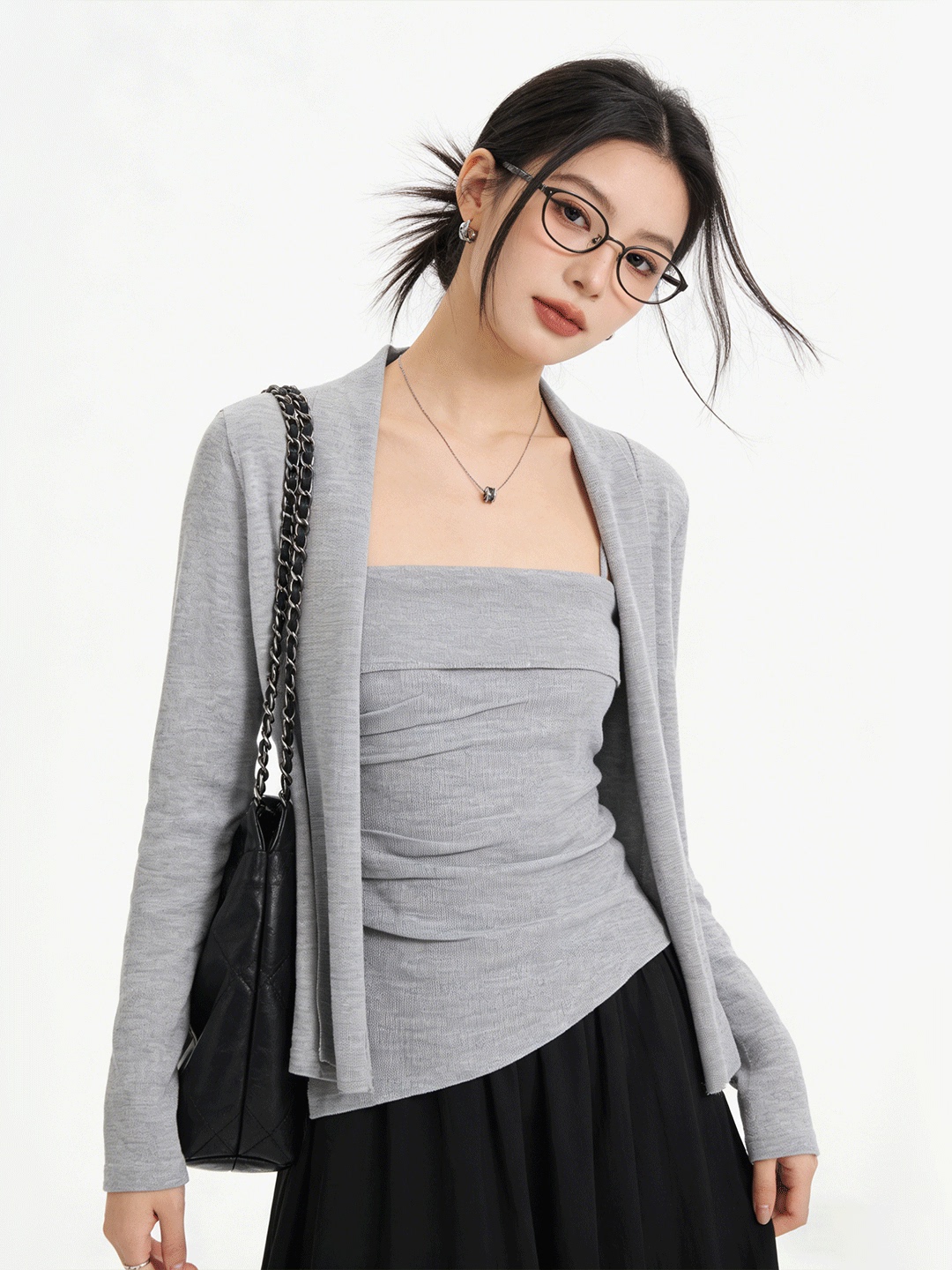 Lifestyle Of Korean - Lush Life Hautfreundlicher Kurzer Strick-Cardigan Schlankmachendes